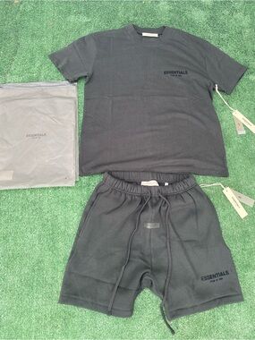ESSENTIALS Black Men’s Logo Fleece Hybrid Shorts and Shirt set